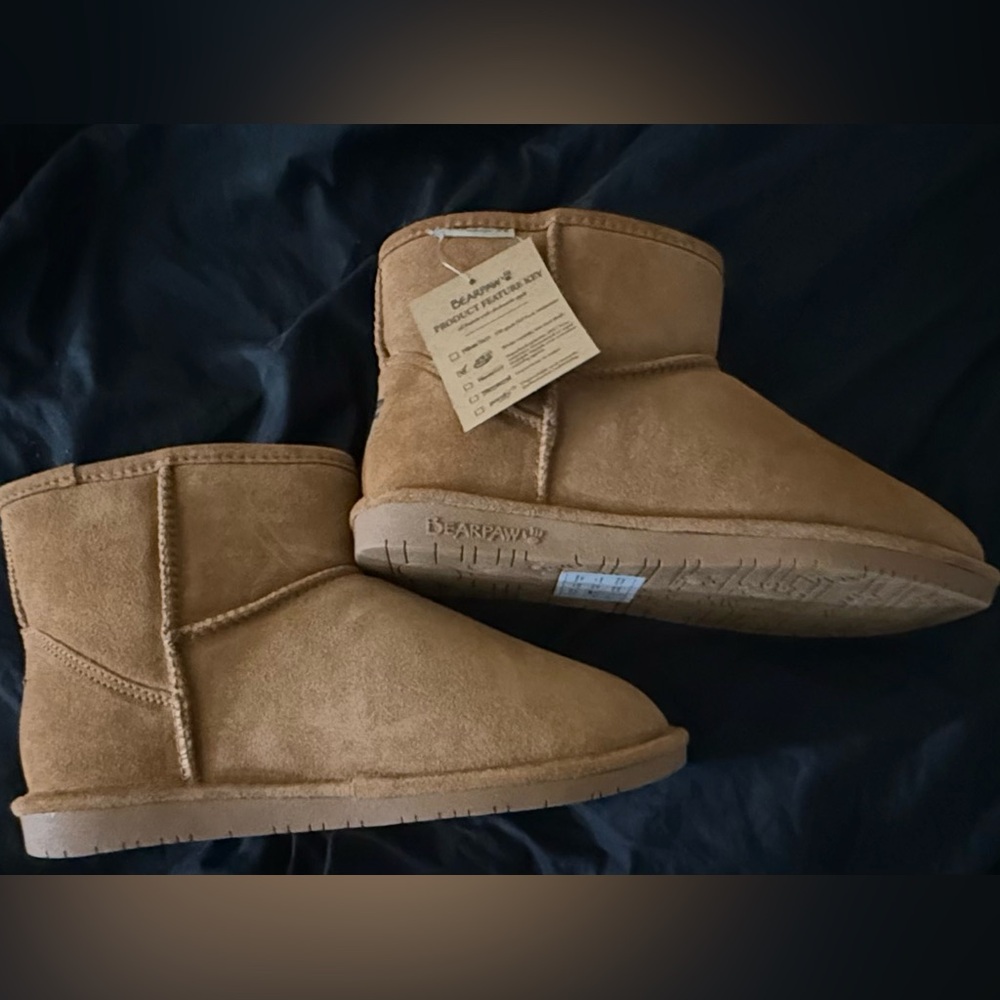 BearPaw Tan Wool-Lined Footwear